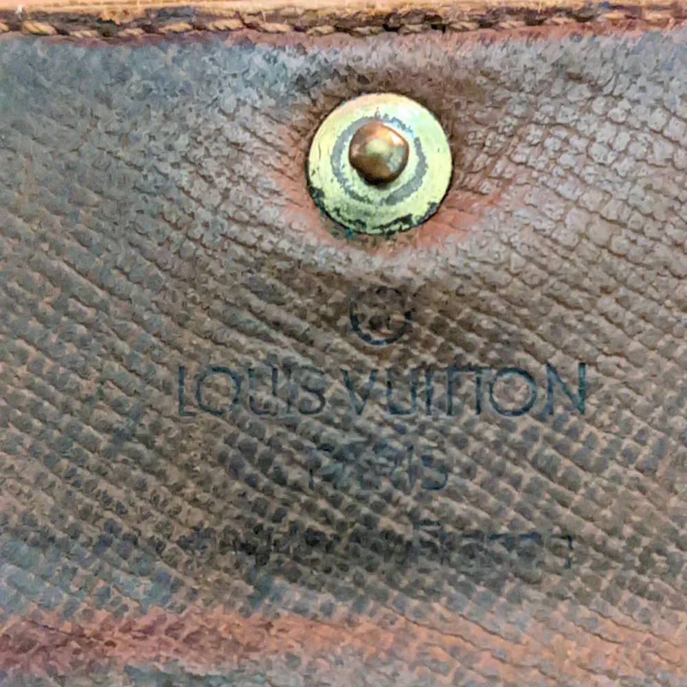 Louis Vuitton Monogram Key Holder/Wallet #1625💥PRICE DROP💥